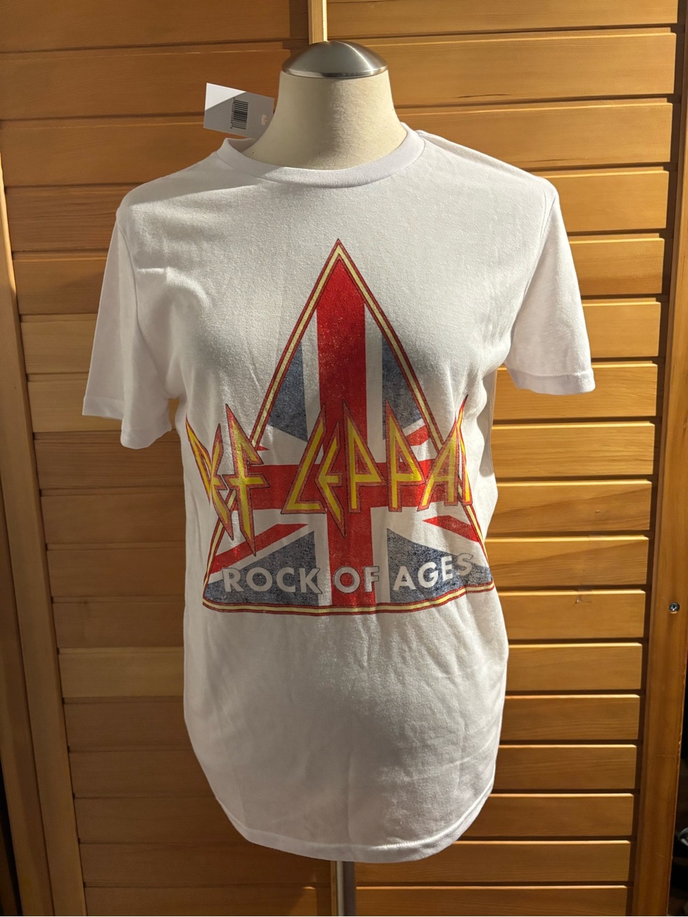 NWT Def Leppard White 'Rock of Ages' Short Sleeve Graphic Tee